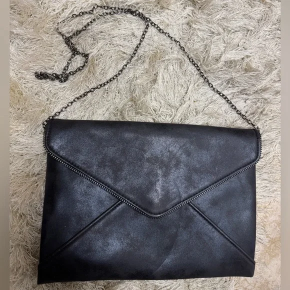 La Diva Italian design envelope Clutch/crossbody with Matte Finish - Picture 1 of 5